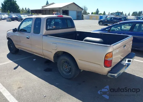 1999 Toyota Tacoma from USA, damaged, VIN 4TAVL52N4XZ478703